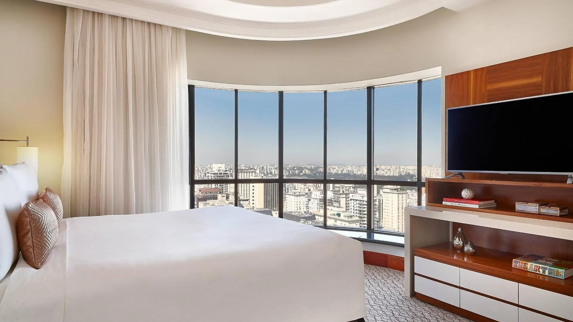Renaissance Sao Paulo Hotel
